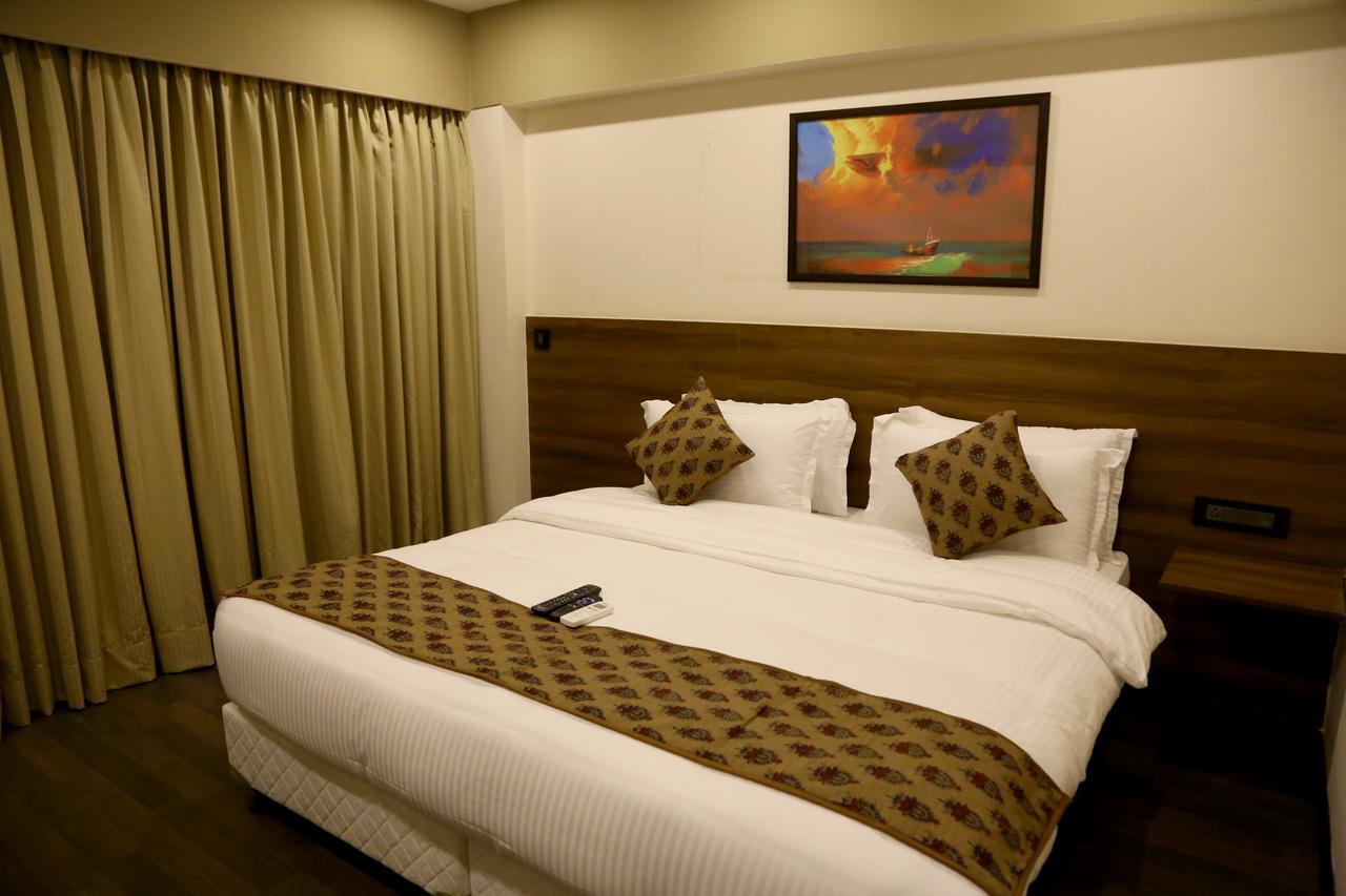 Hotel Mumbai House Andheri East, Mumbai Luaran gambar