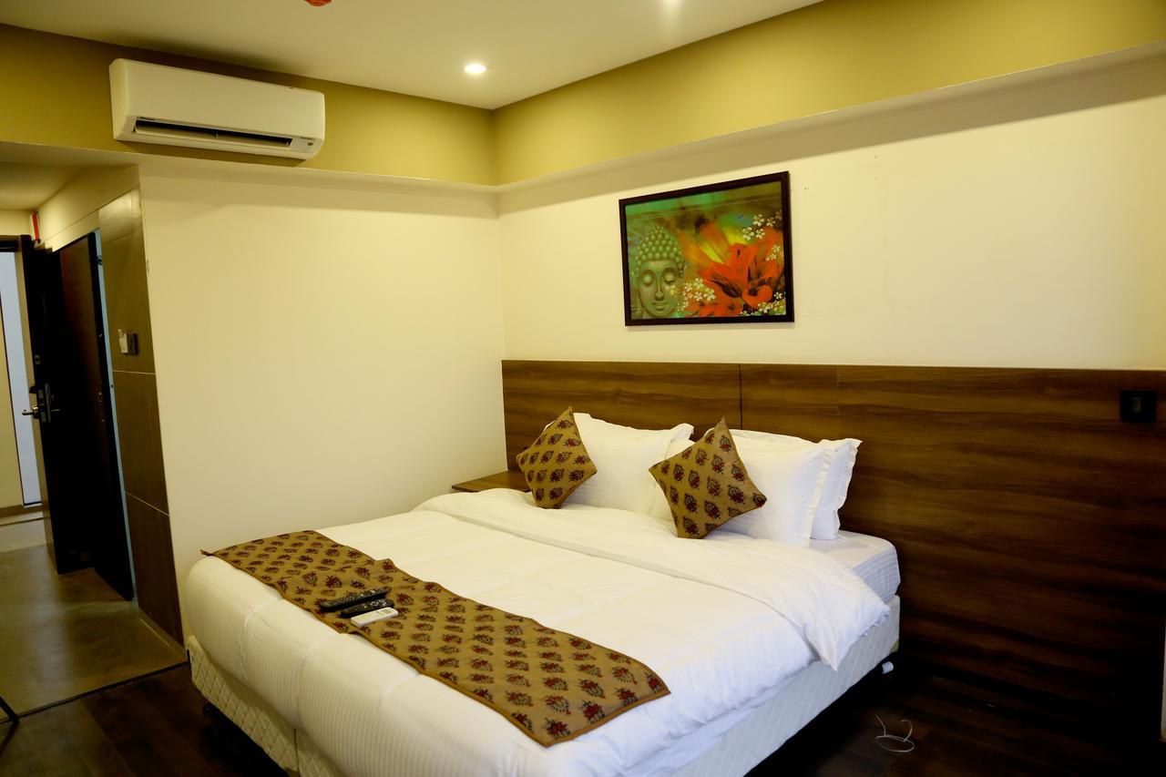 Hotel Mumbai House Andheri East, Mumbai Luaran gambar