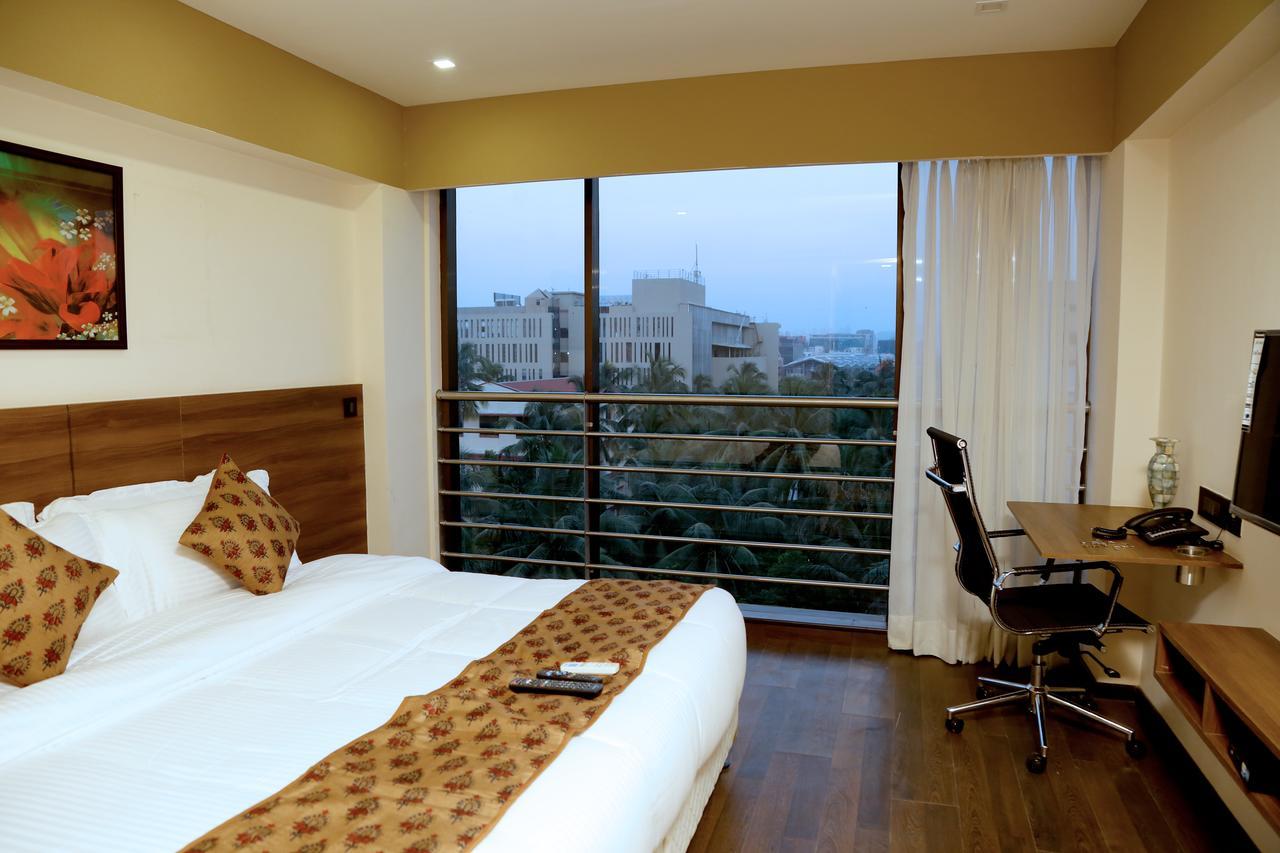 Hotel Mumbai House Andheri East, Mumbai Luaran gambar