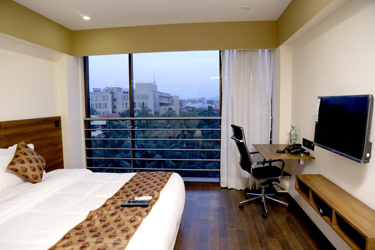 Hotel Mumbai House Andheri East, Mumbai Luaran gambar