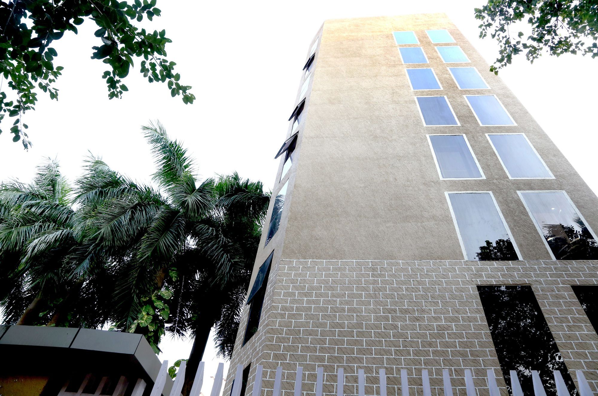 Hotel Mumbai House Andheri East, Mumbai Luaran gambar